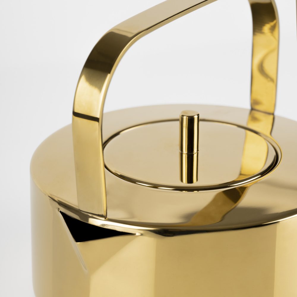 materials gold kettle detail